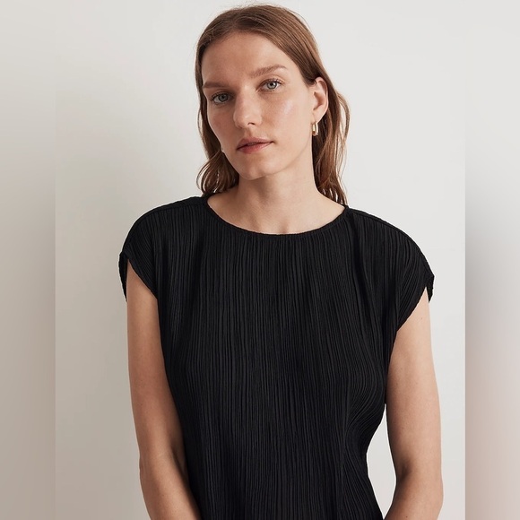 MadeWell Plissé Mini Tee Dress NM519 - Picture 4 of 6